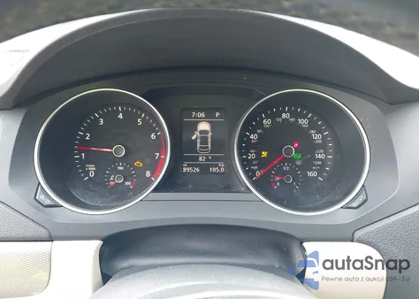 2017 Volkswagen Jetta 1.4T Se z USA, uszkodzony, nr VIN 3VWDB7AJ5HM310601